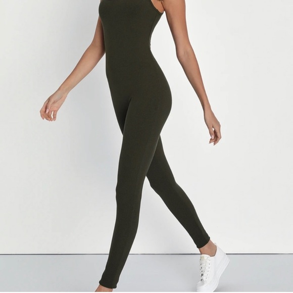 NWT Lulus Hunter Green Ribbed Jumpsuit - Picture 2 of 6